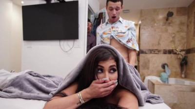 Thicc action with prurient Valerie Kay and Juan Largo from Filthy Family